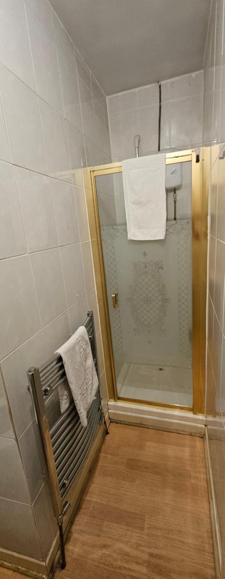 No Frills & Nothing Fancy 1 Bed Studio City Centre Κάρντιφ Εξωτερικό φωτογραφία